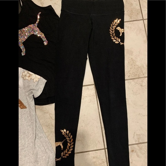 VS Pink Black Bundle - Picture 2 of 10